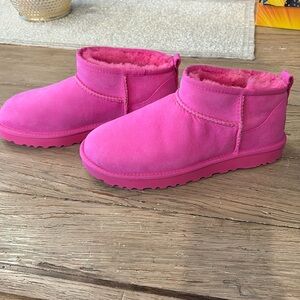 UGG classic ultra mini boot “pink”
